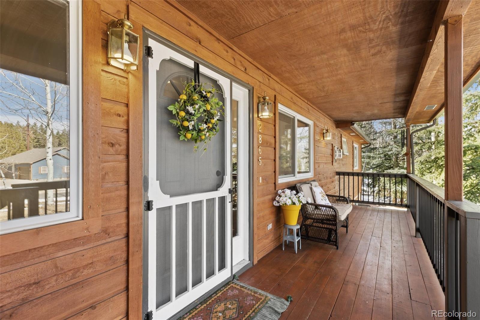 2865 Sunnywood Avenue