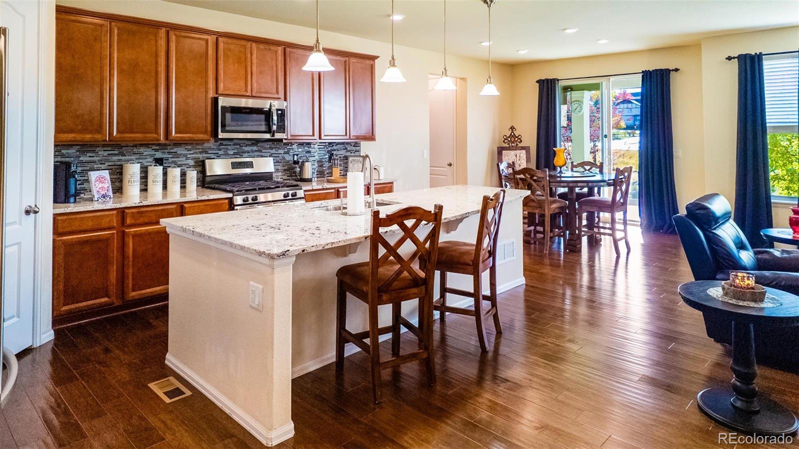 2561 Leafdale Circle