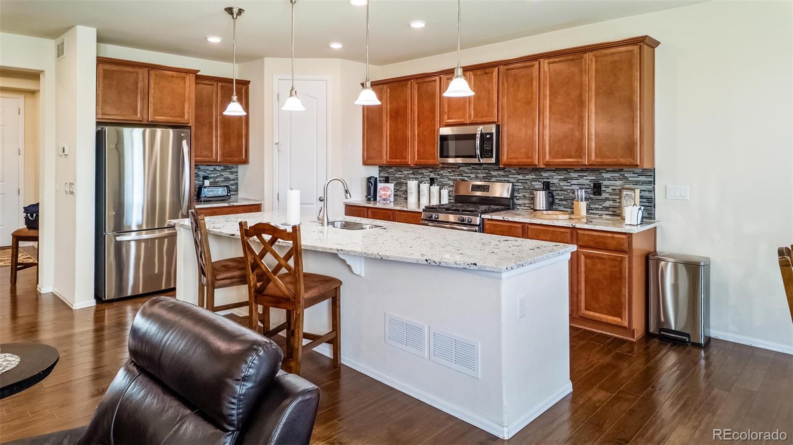 2561 Leafdale Circle