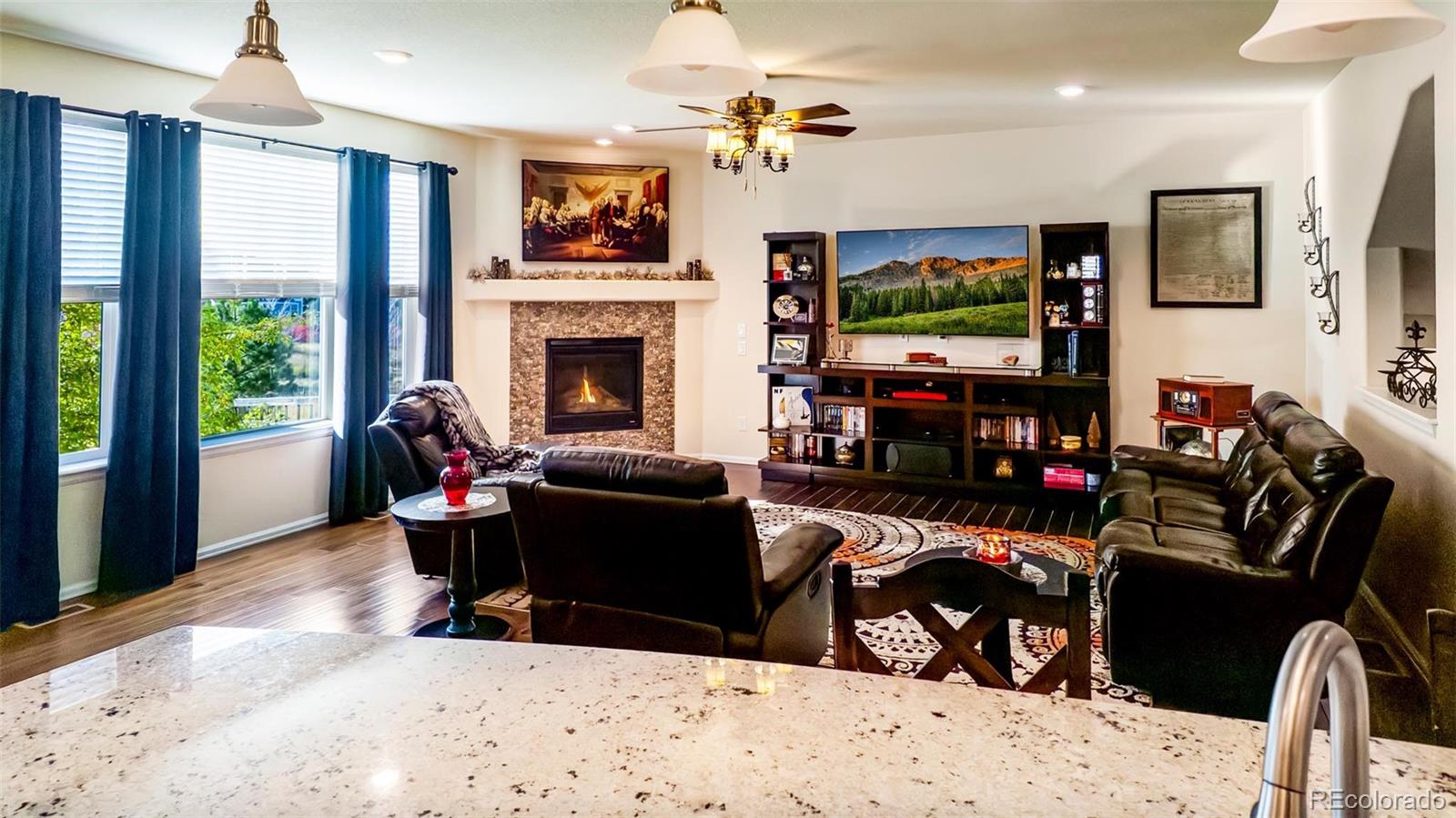 2561 Leafdale Circle