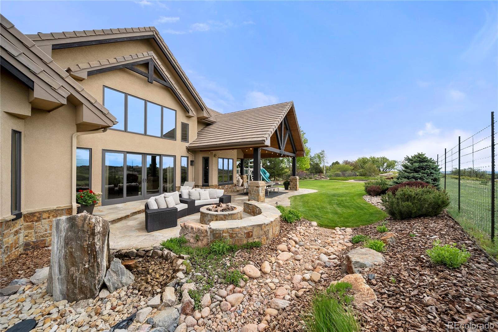 5886 Amber Ridge Drive