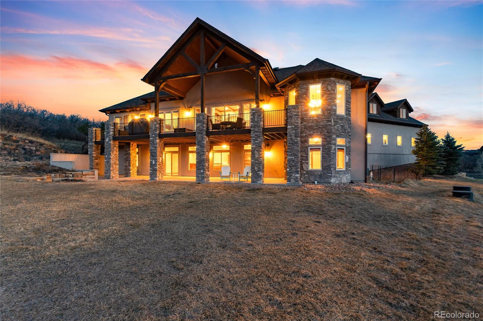 2208 Stevens Court
