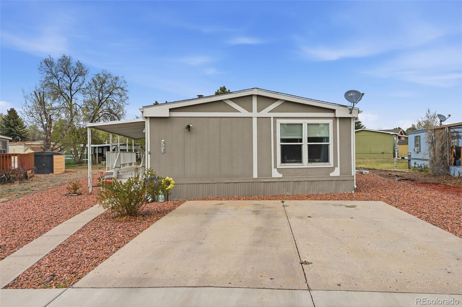 Photo 1 of 24 — 1095 Western Drive, Colorado Springs, CO 80915