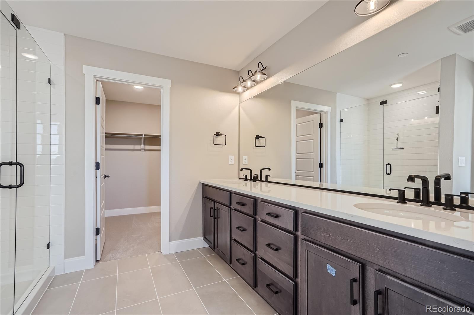 2436 W 69th Place
