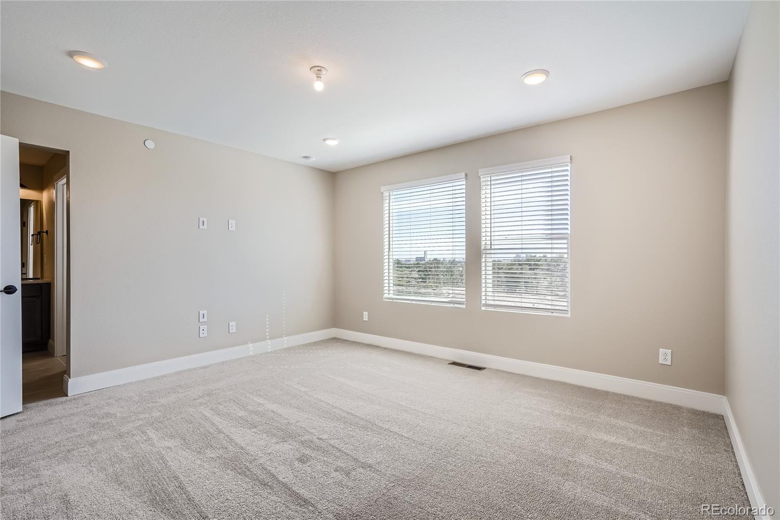 2436 W 69th Place