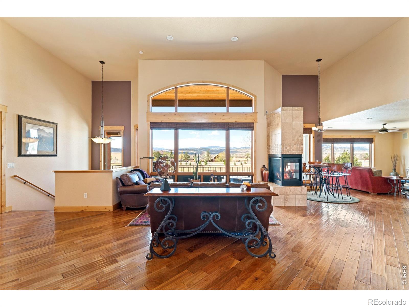 3032 Center Ridge Drive