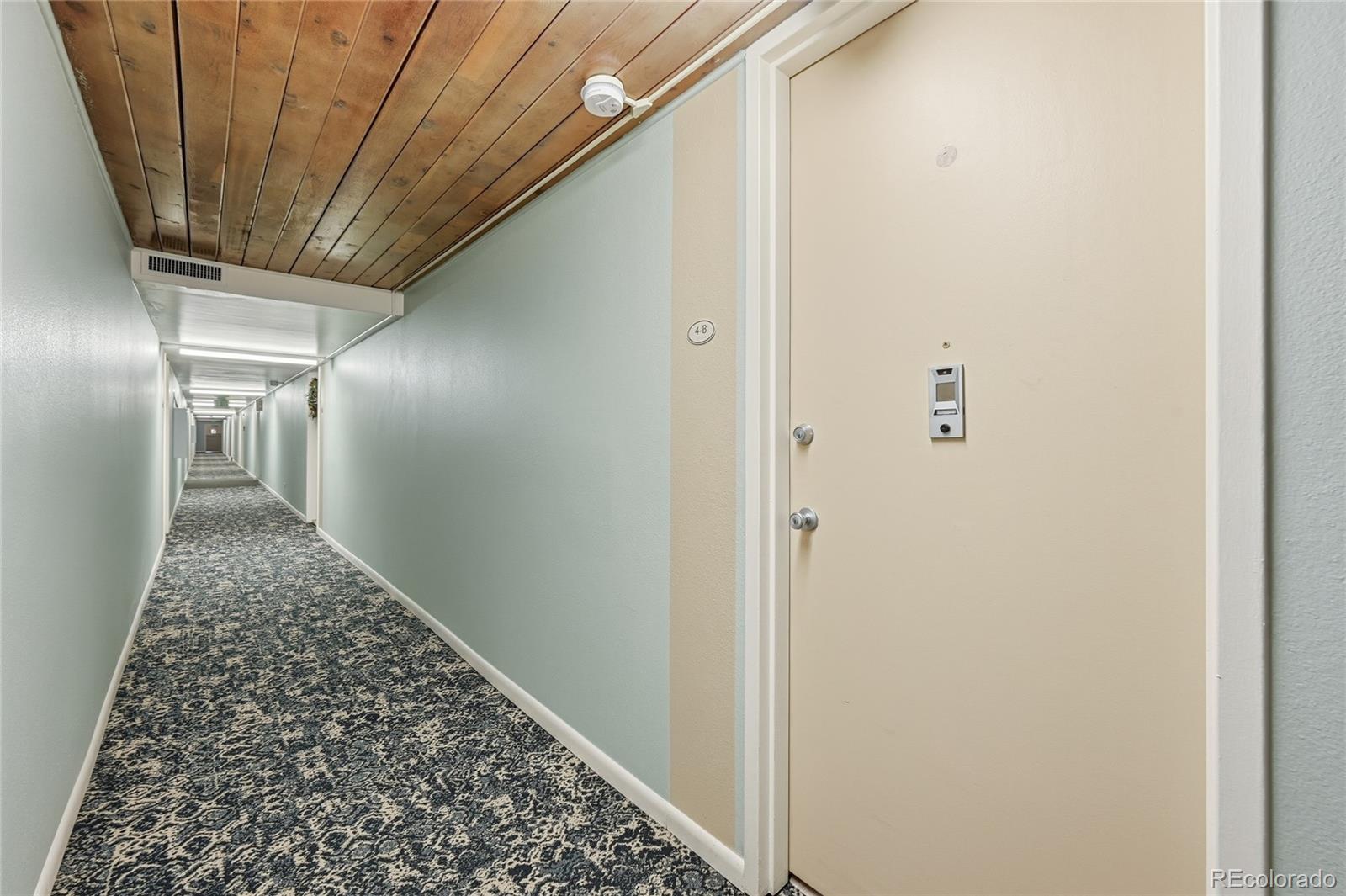 655 S Clinton Street 4B