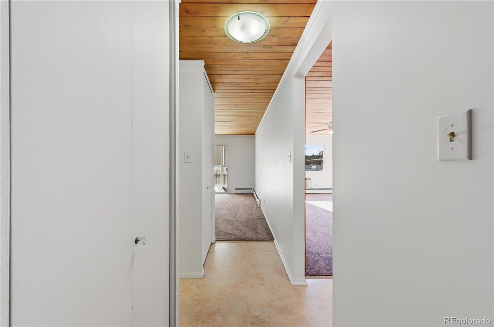 655 S Clinton Street 4B