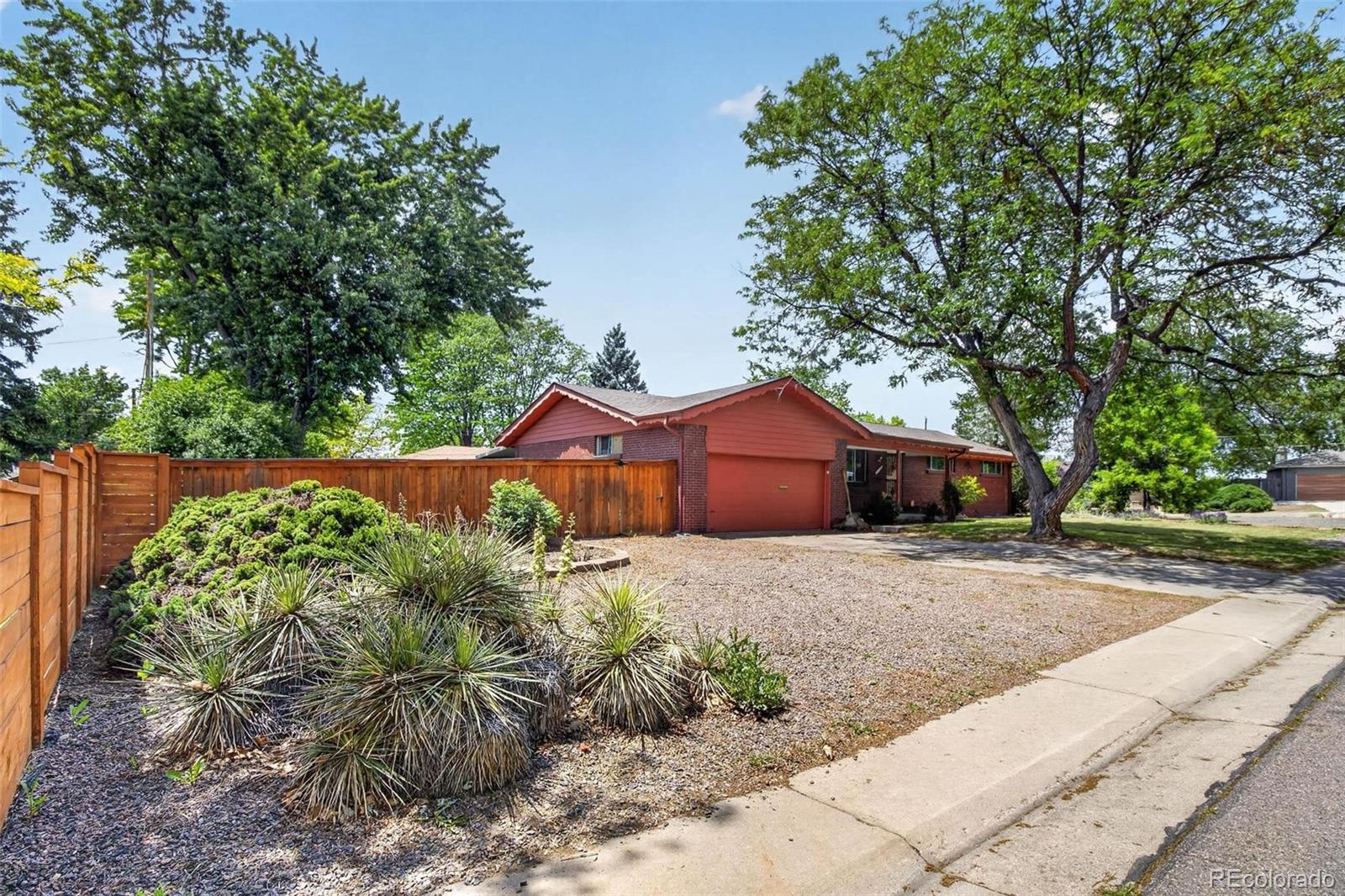 4465 Cody Street