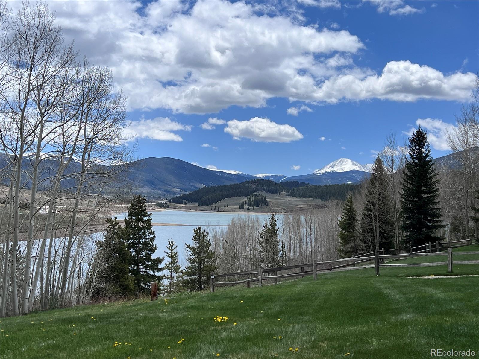 330 E La Bonte Street 2