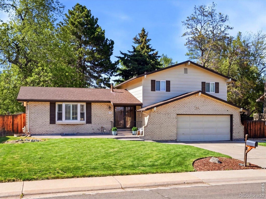 Photo of 8923 W Warren Drive, Lakewood, CO 80227 (MLS # IR1065516)