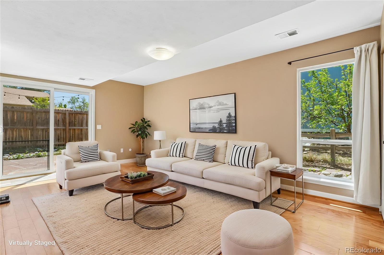 4790 W Moorhead Circle