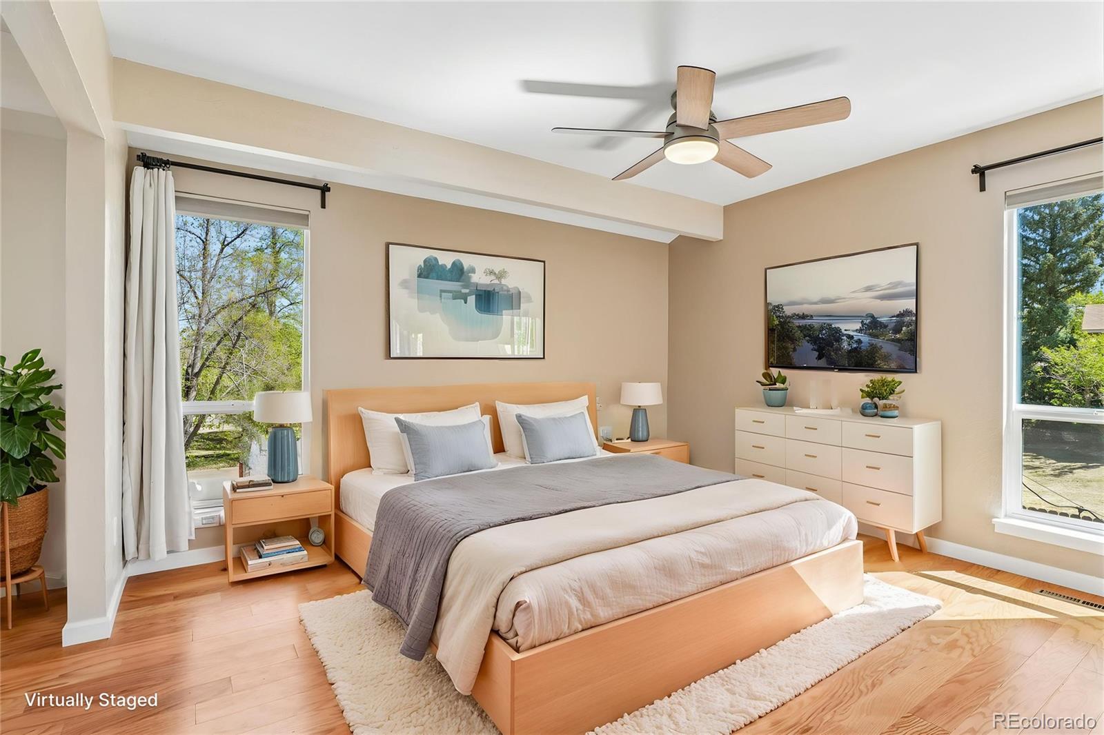 4790 W Moorhead Circle