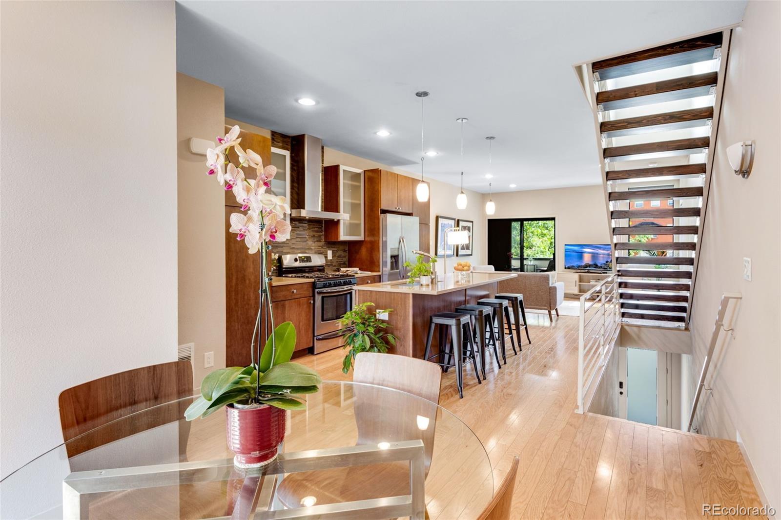 822 25th Street