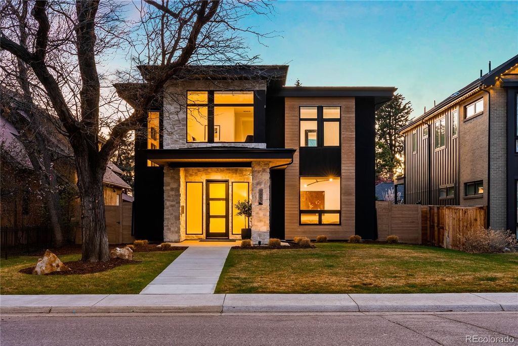 Photo of 1983 S Saint Paul Street, Denver, CO 80210 (MLS # 2498749)