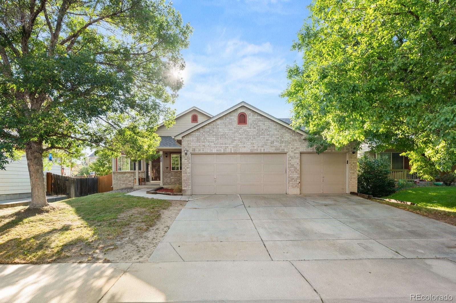 11384 Oakland Drive
