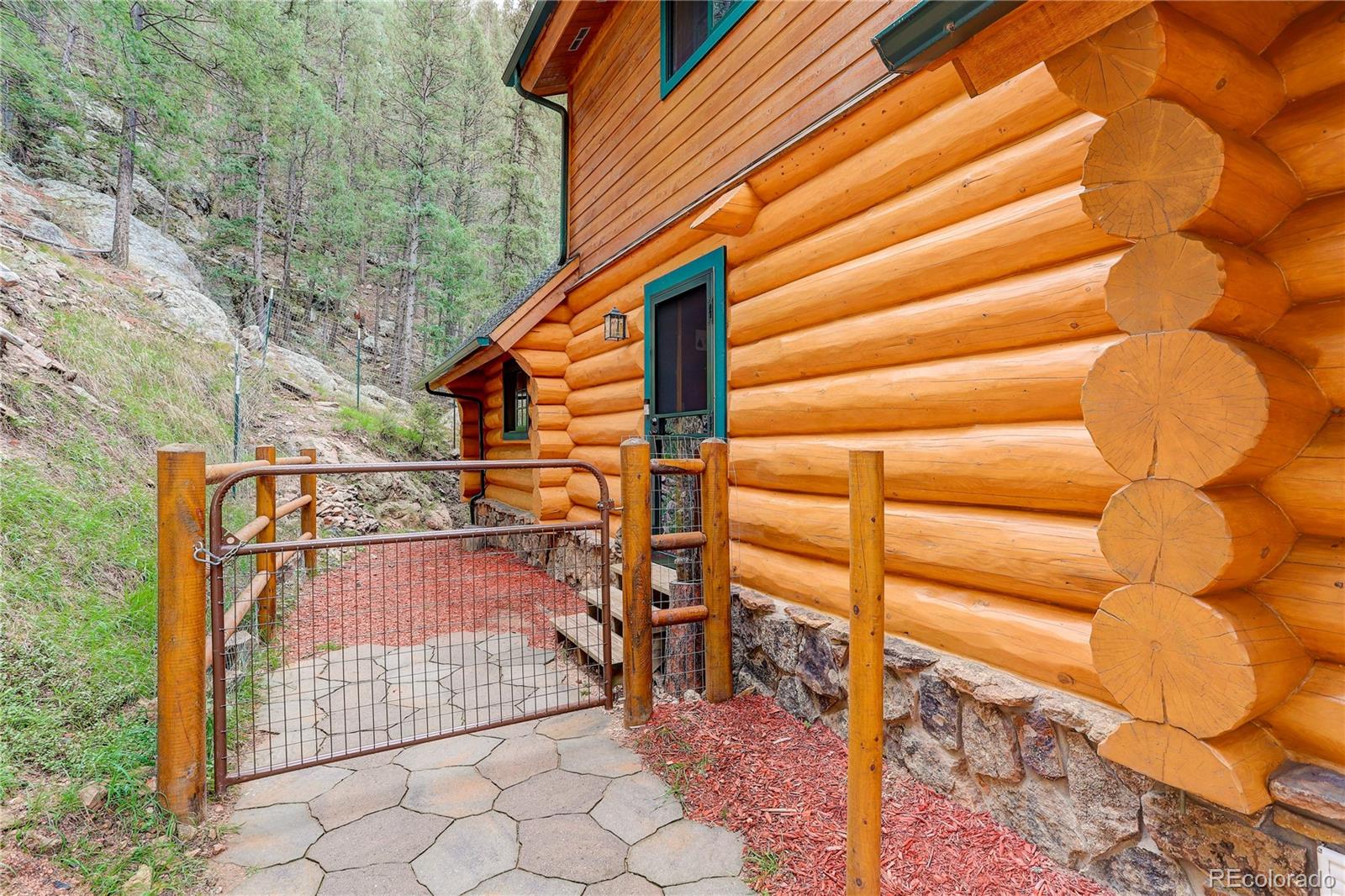 14662 S Elk Creek Road