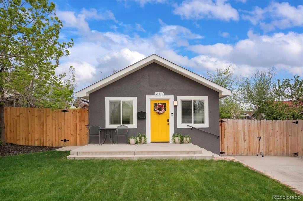 Photo of 243 S Osceola Street, Denver, CO 80219 (MLS # 5111120)