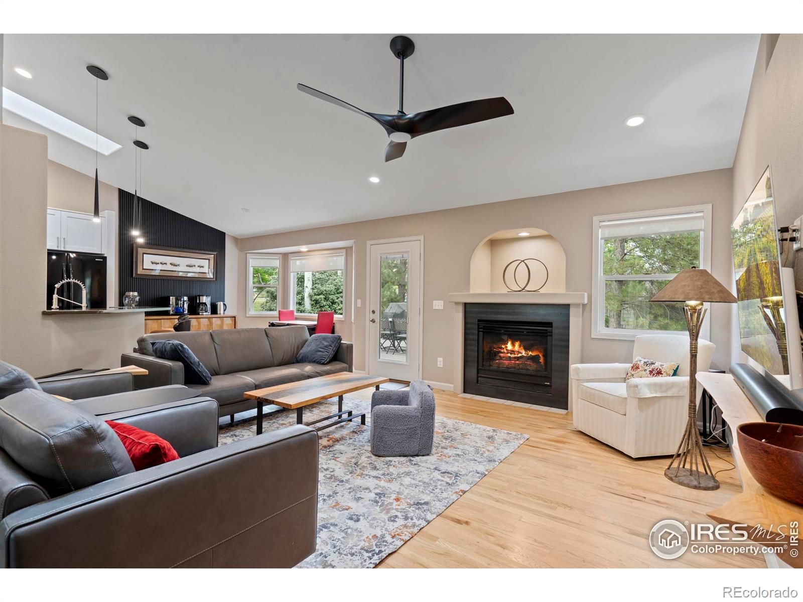 2639 Glendale Drive