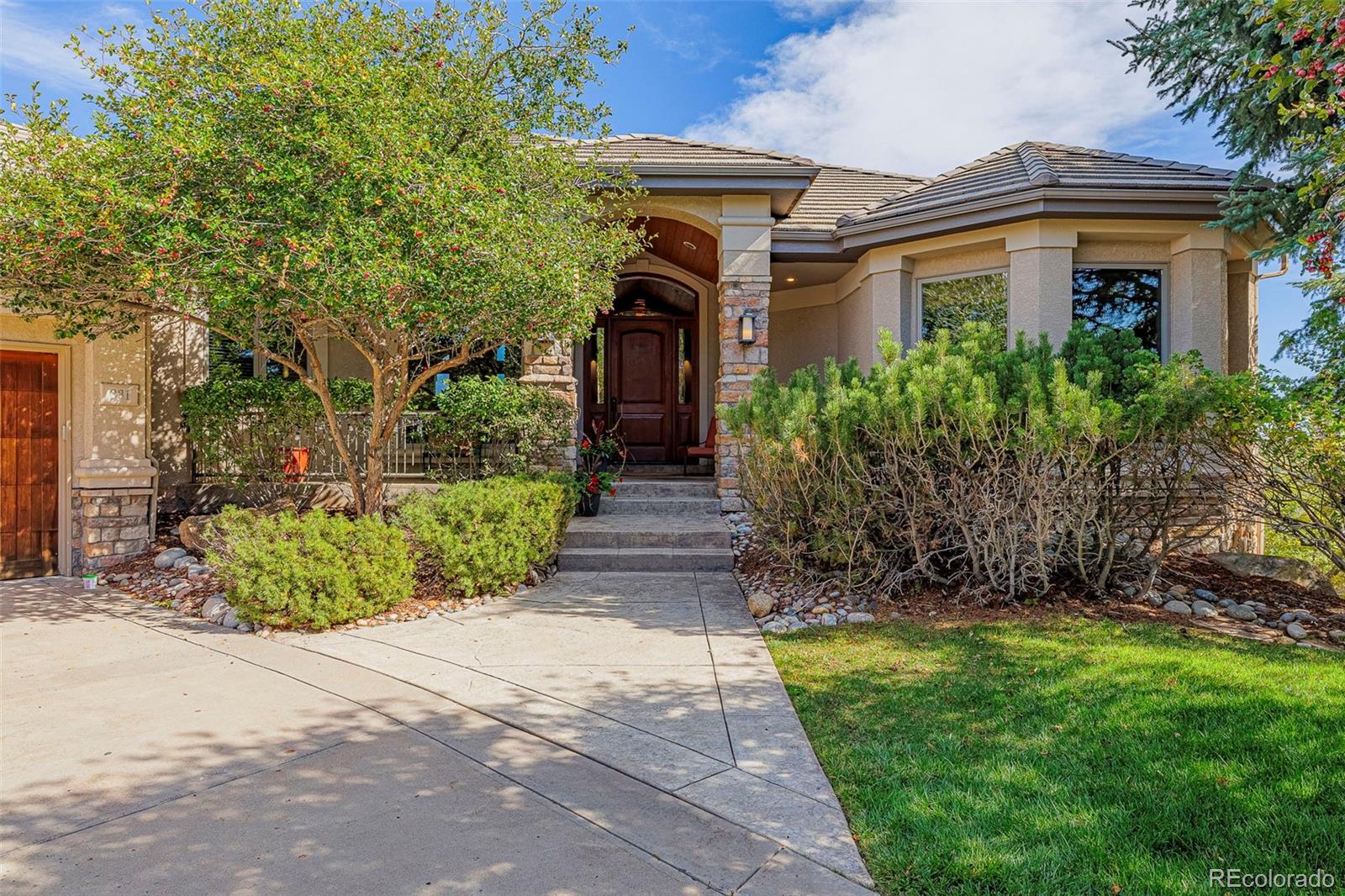 831 Diamond Ridge Circle