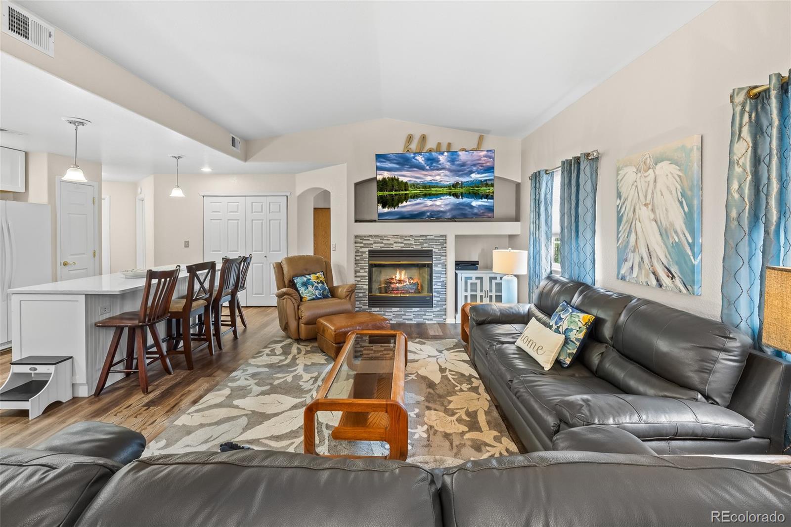 1703 Whitehall Drive 7G