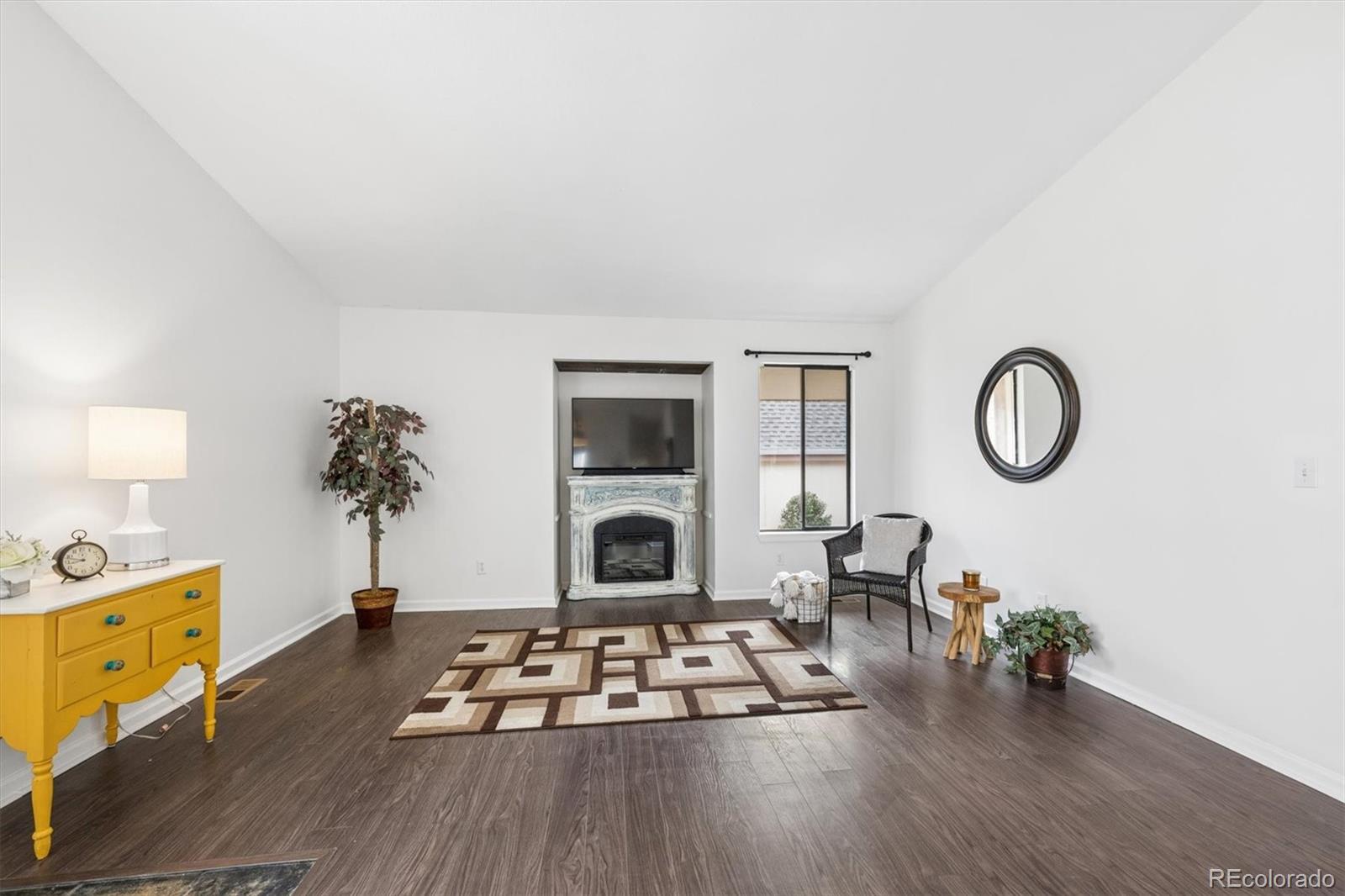 7836 W 90th Avenue 70