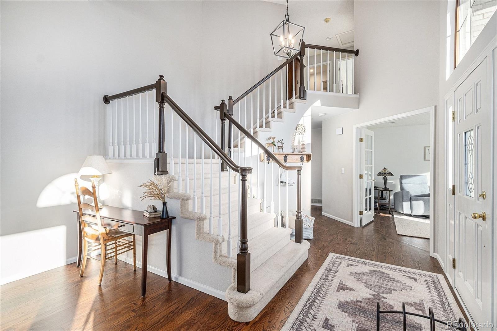 9537 Chesapeake Street