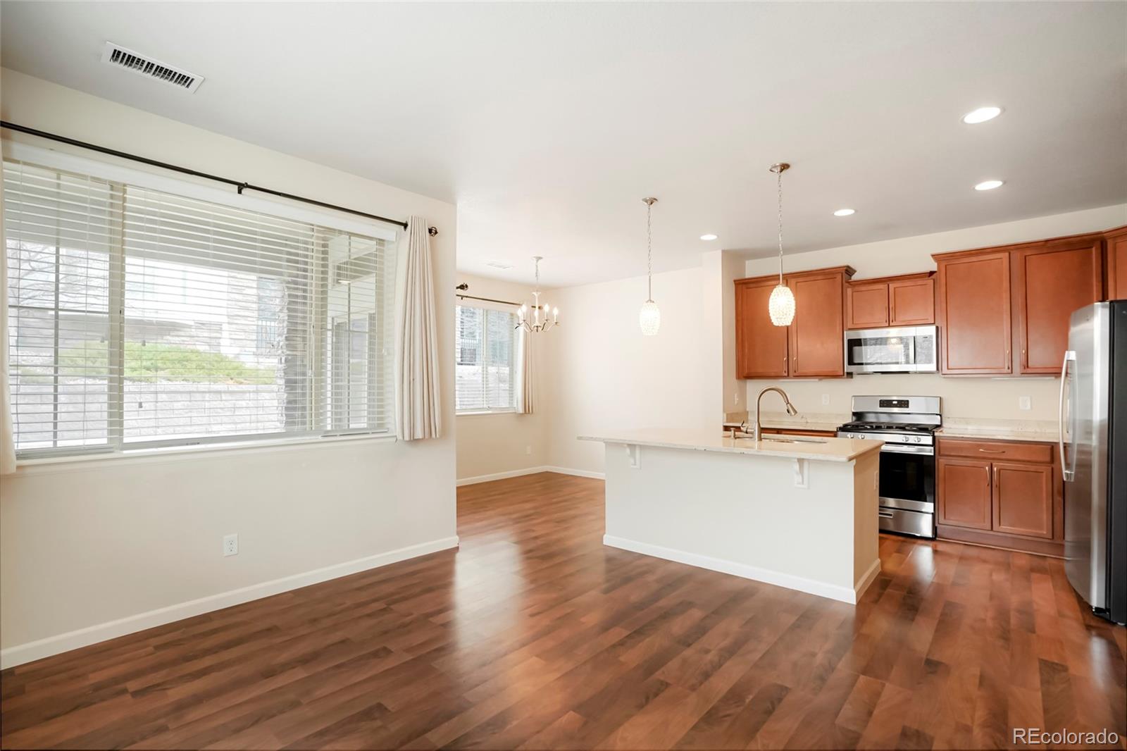 8142 S Yosemite Court