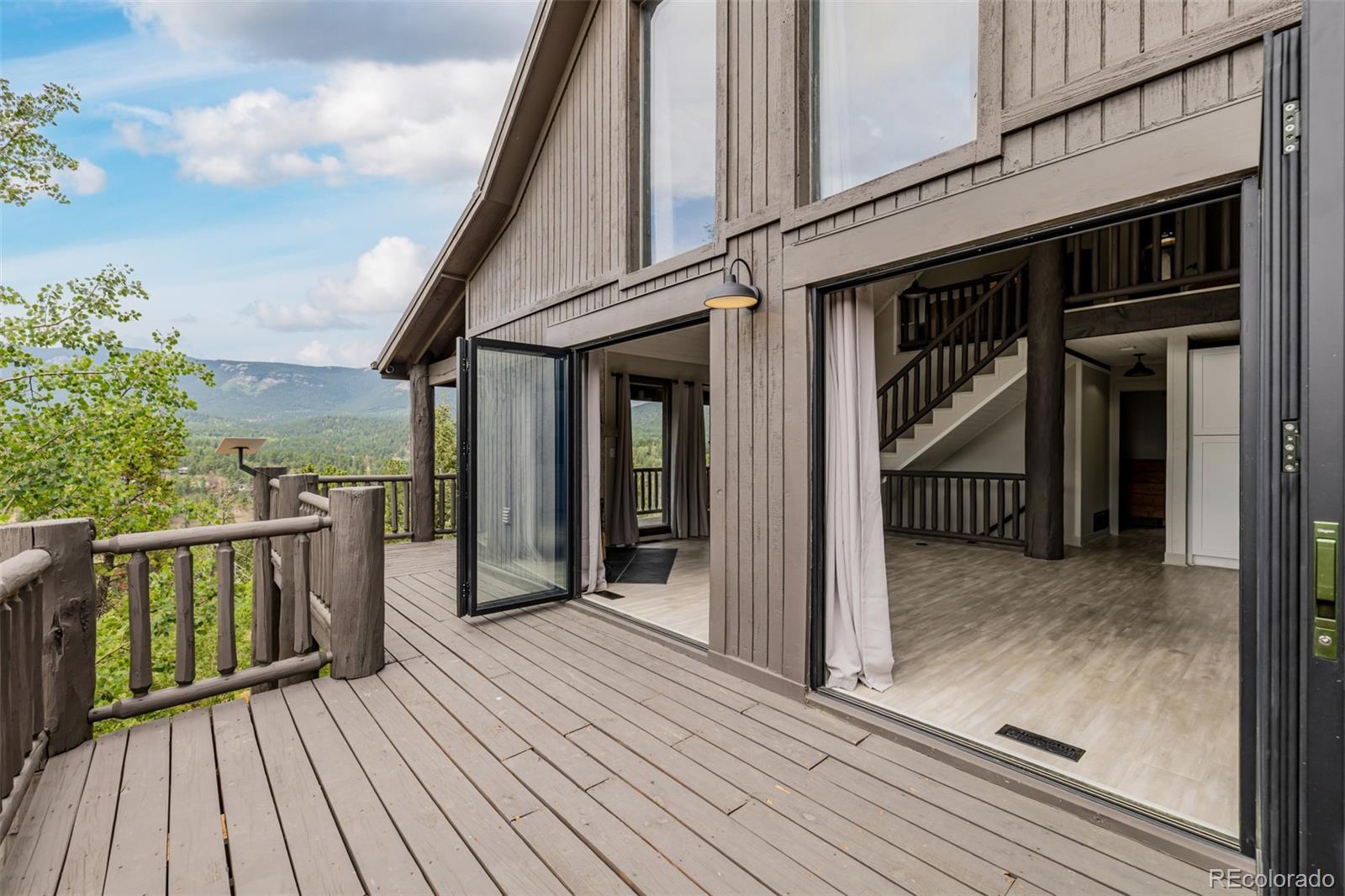 302 Lakeview Road