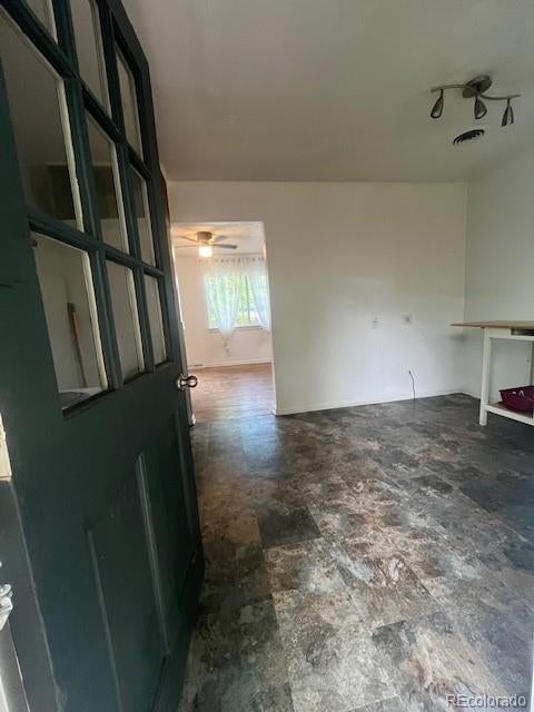 566 S Patton Court