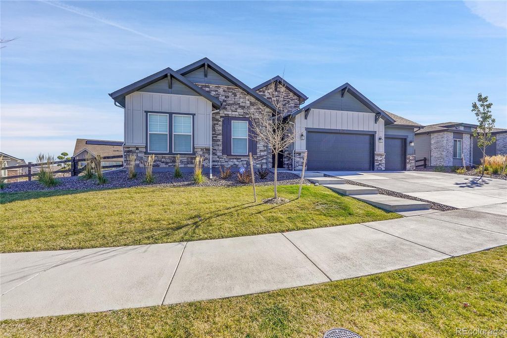 Photo of 8538 S Quatar Street, Aurora, CO 80016 (MLS # 4420790)