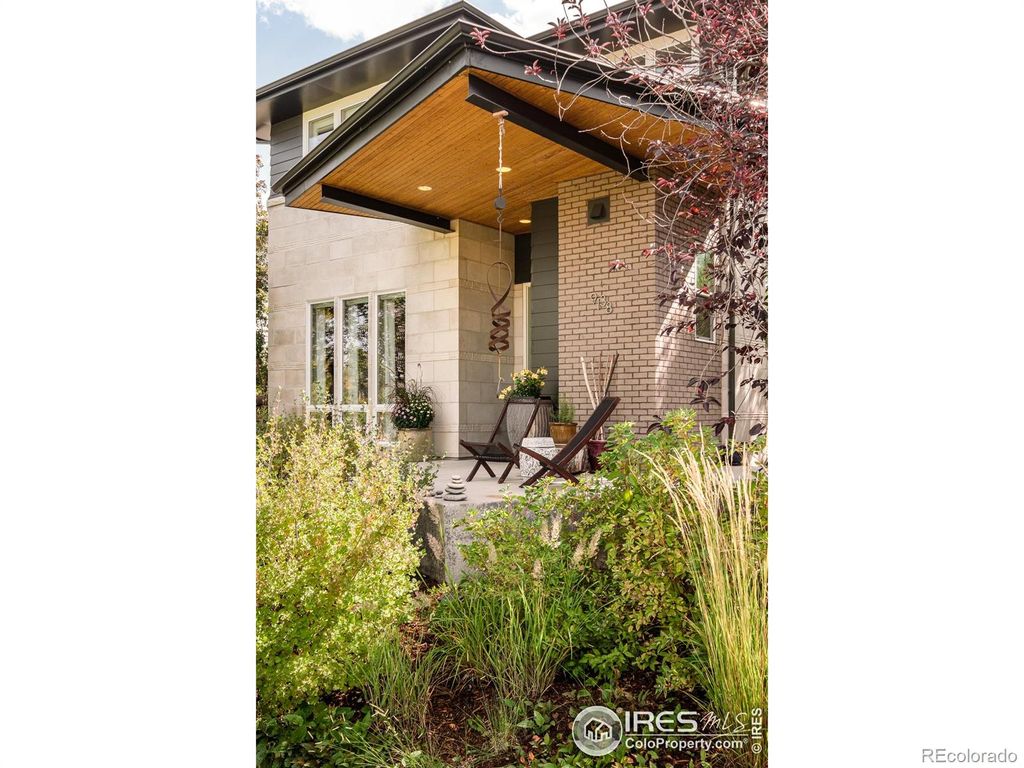 Photo of 9138 E 35th Place, Denver, CO 80238 (MLS # IR1045306)
