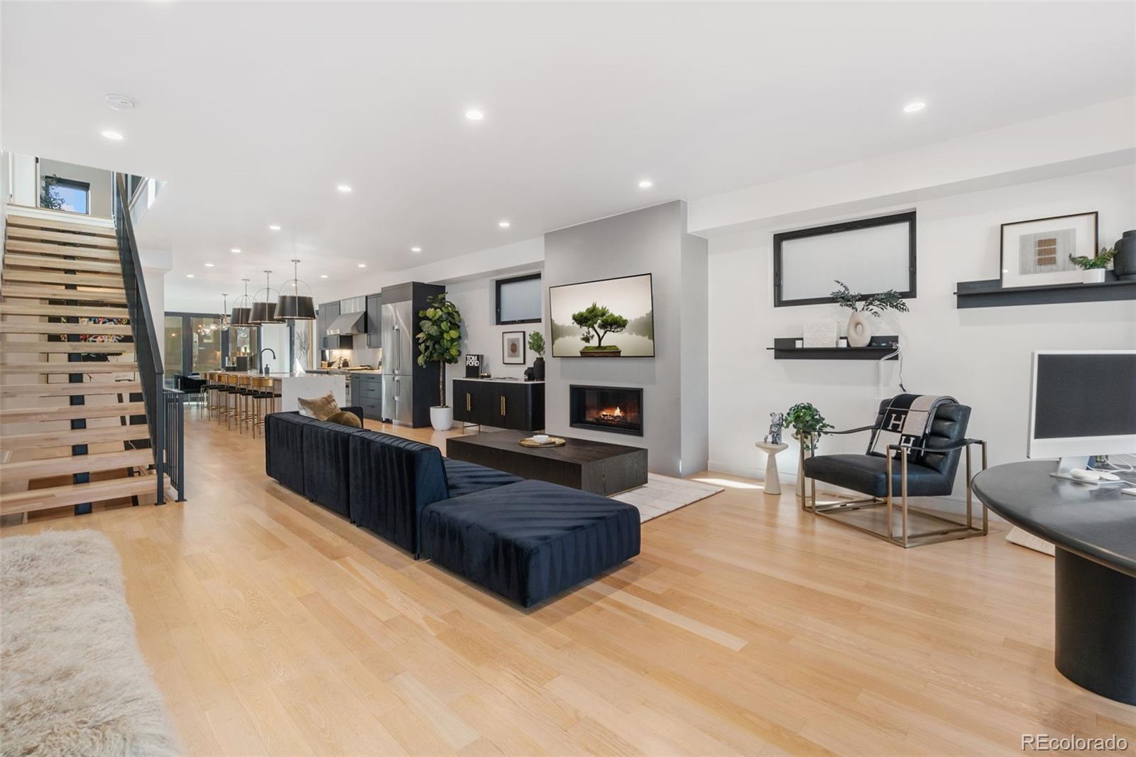 3709 Tejon Street