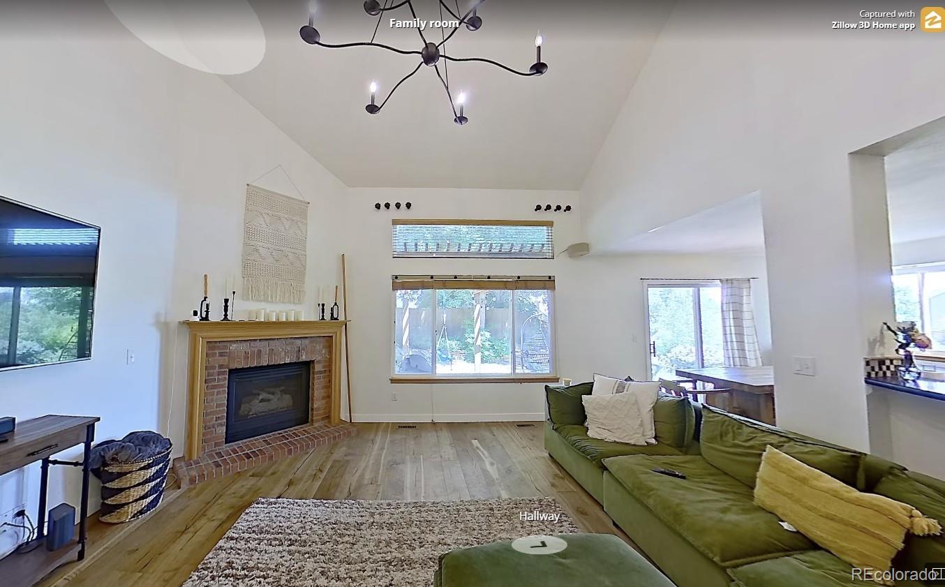 6887 Chestnut Hill Street, Highlands Ranch, CO, 80130 2 6887 Chestnut Hill Street