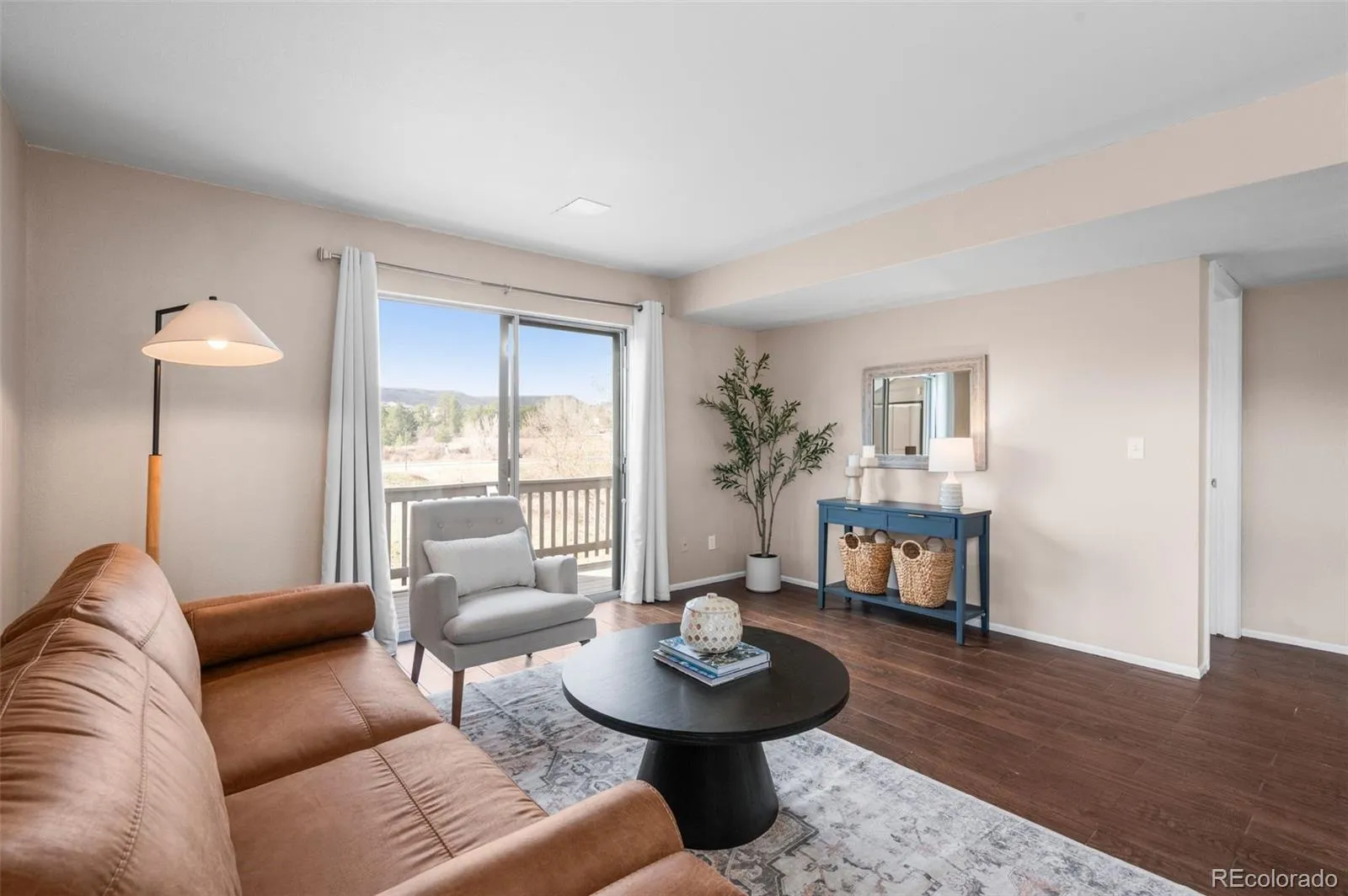 Castle Rock, Colorado 80104, United States, 2 Bedrooms Bedrooms, ,1 BathroomBathrooms,Residential,Active,115137