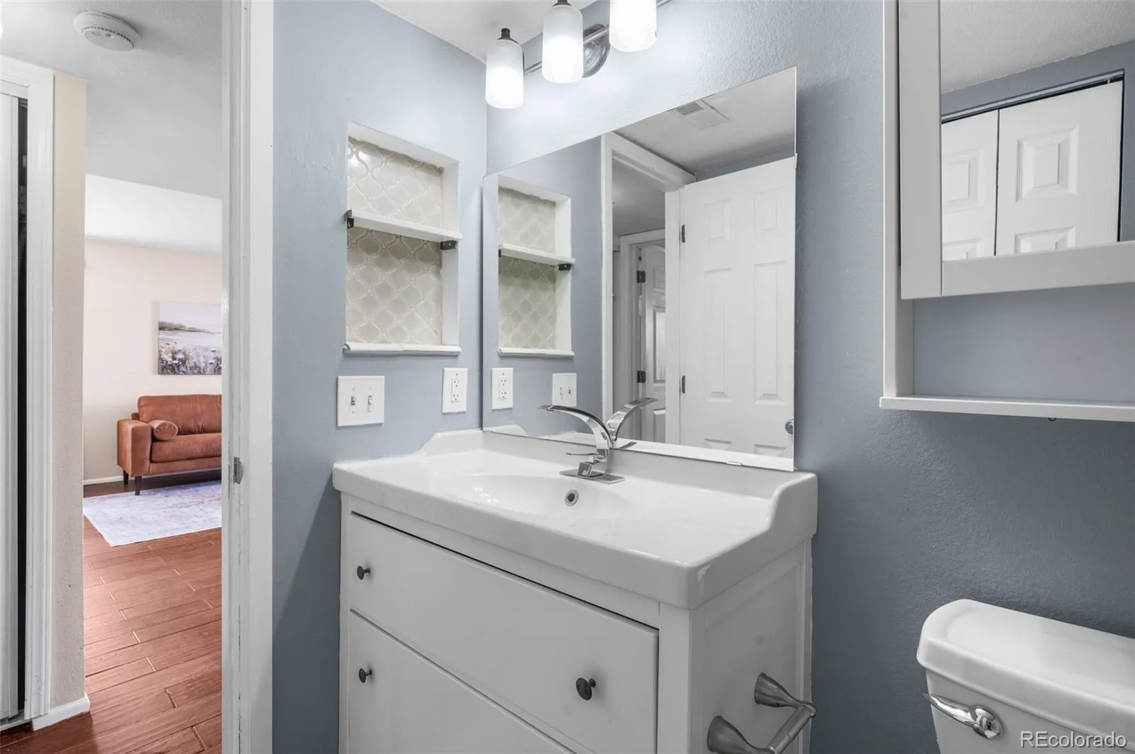 Castle Rock, Colorado 80104, United States, 2 Bedrooms Bedrooms, ,1 BathroomBathrooms,Residential,Active,115137