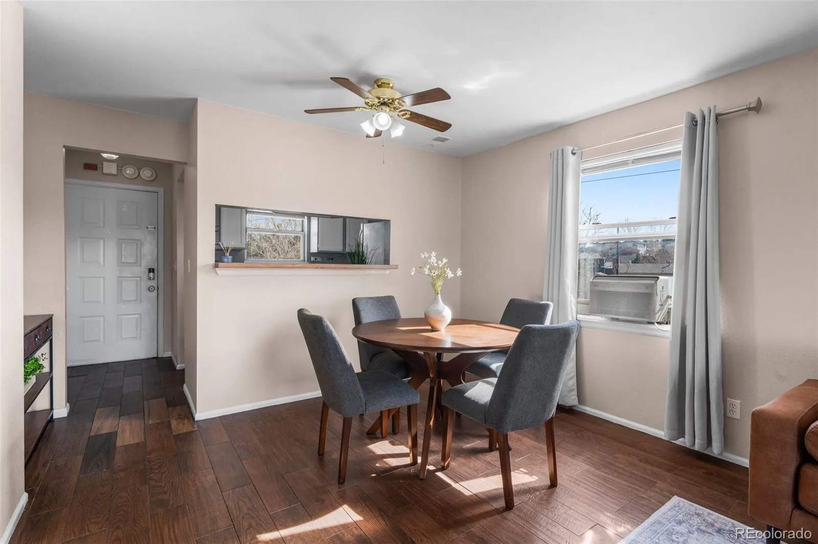 Castle Rock, Colorado 80104, United States, 2 Bedrooms Bedrooms, ,1 BathroomBathrooms,Residential,Active,115137