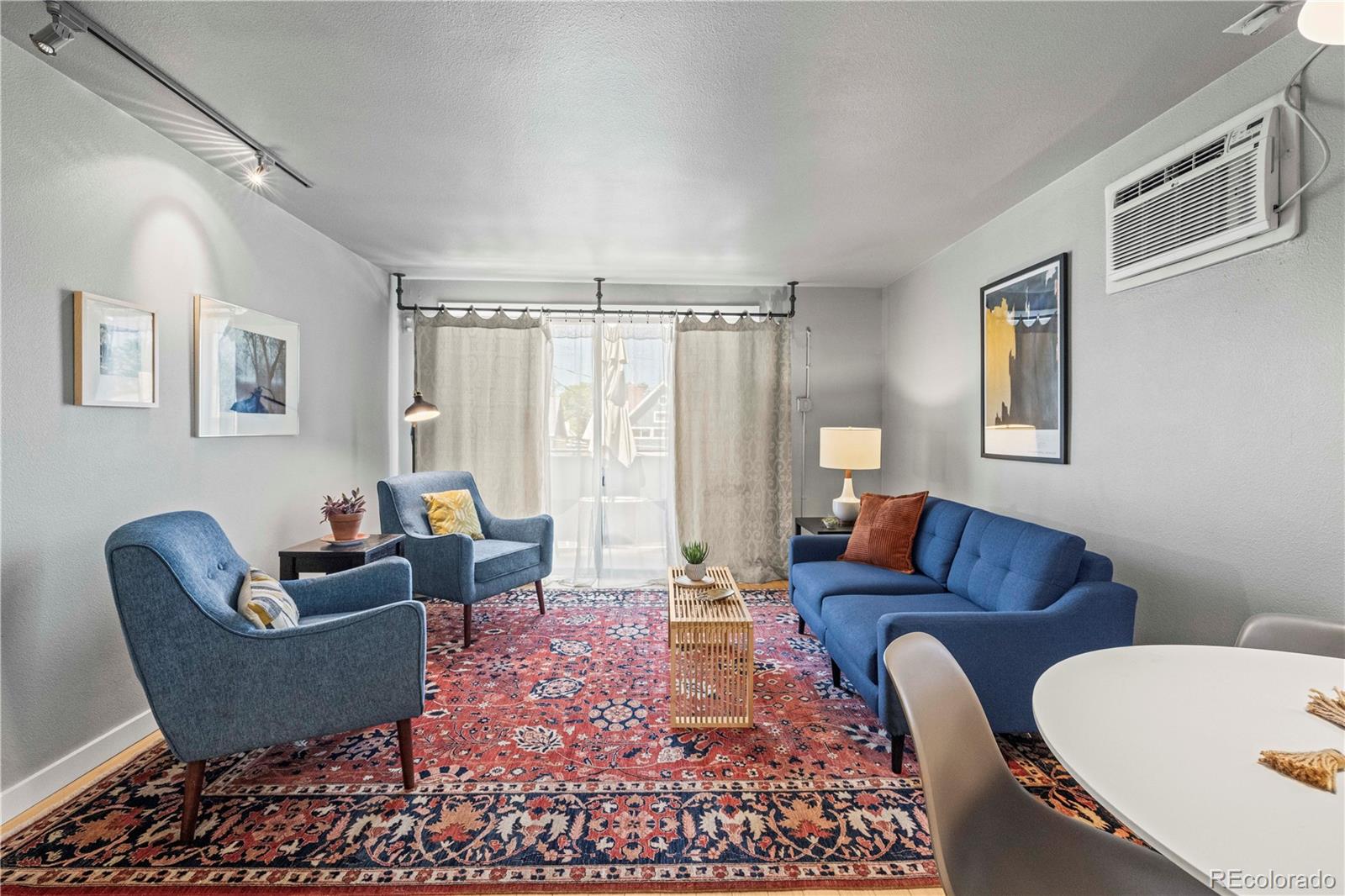 271 N Grant Street 303