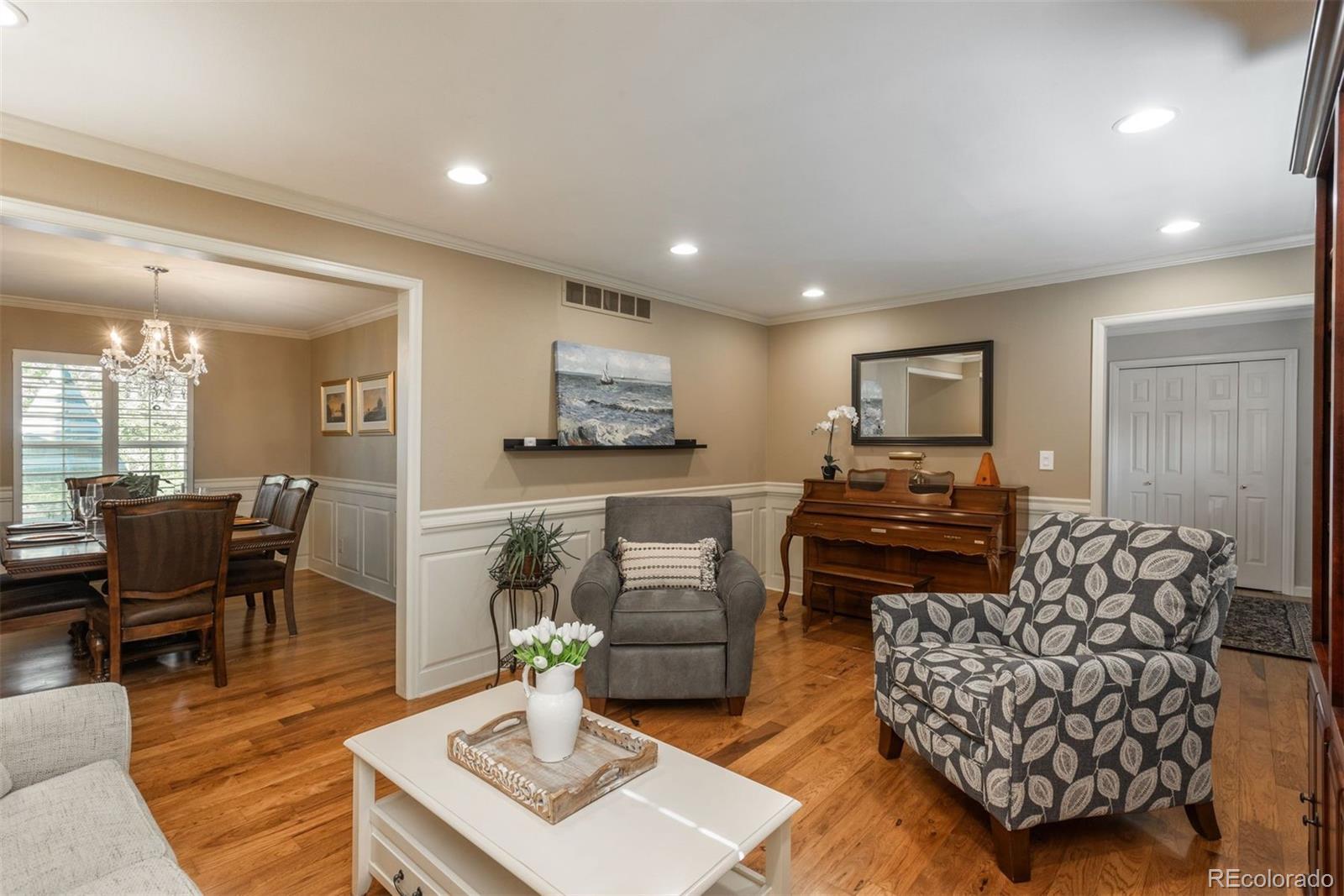 7169 S Grape Lane
