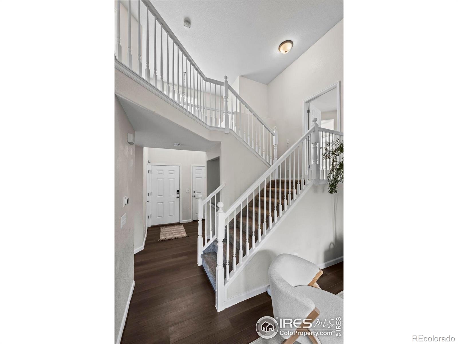 2529 Azalea Way