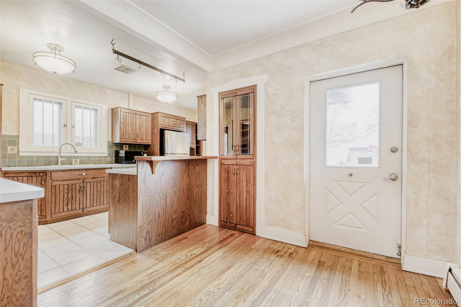 1751 Bellaire Street