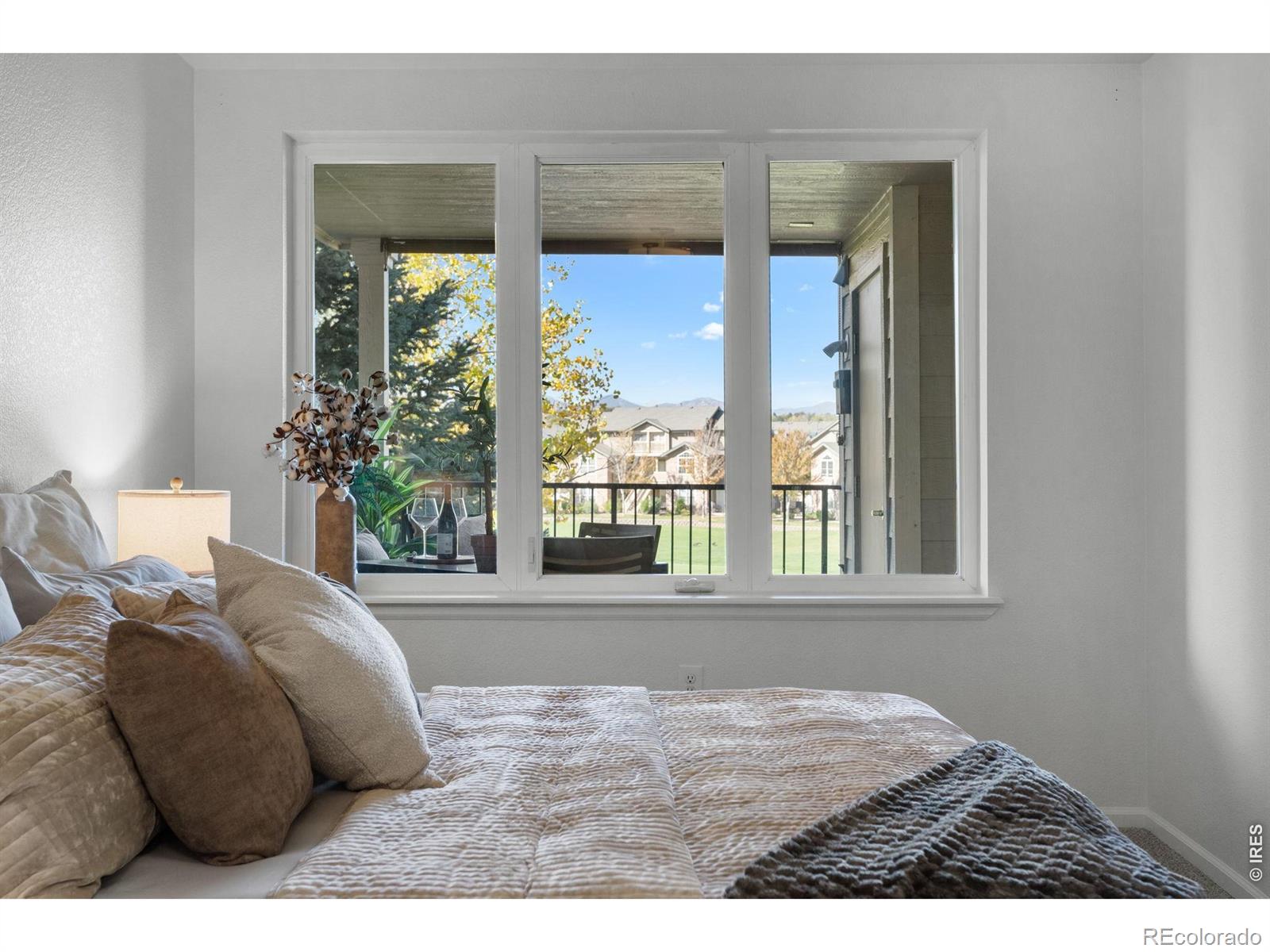 2894 W Riverwalk Circle B212