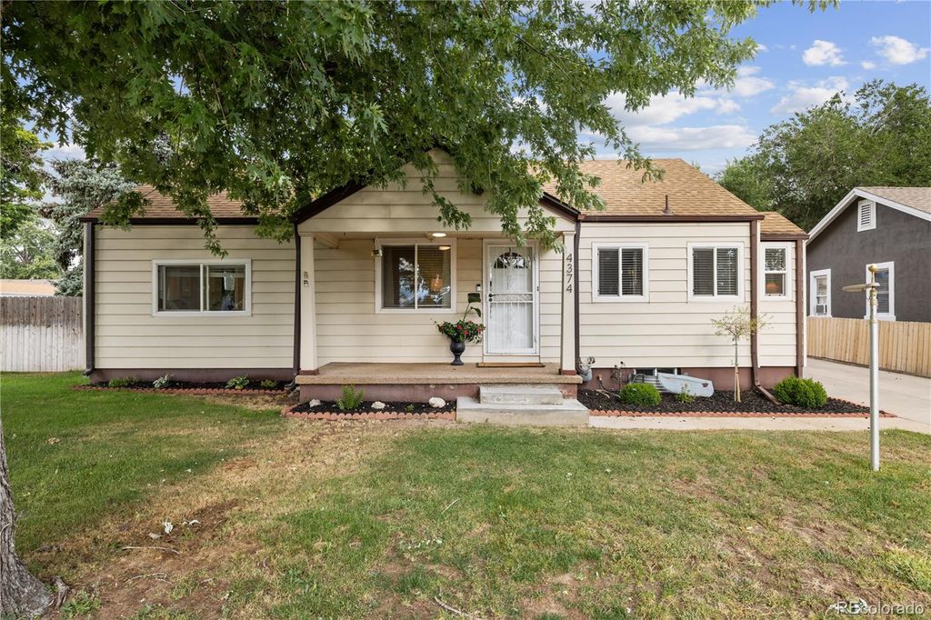 Photo of 4374 S Galapago Street, Englewood, CO 80110 (MLS # 8280064)