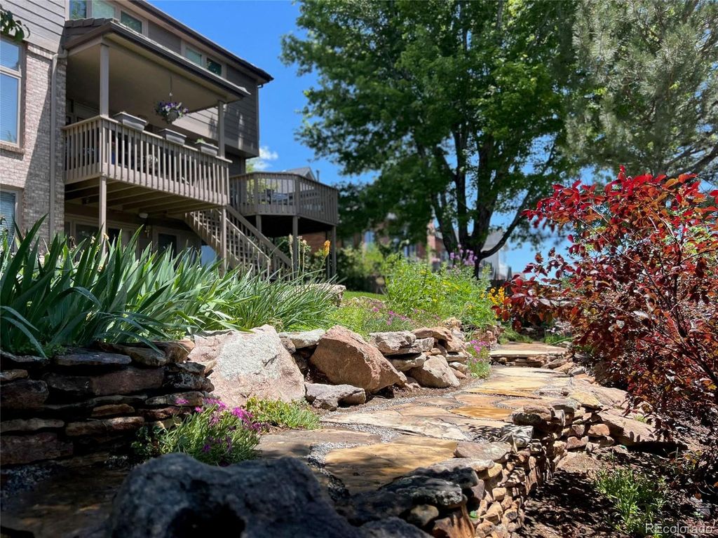 Photo of 2606 S Xenon Way, Lakewood, CO 80228 (MLS # 3262358)