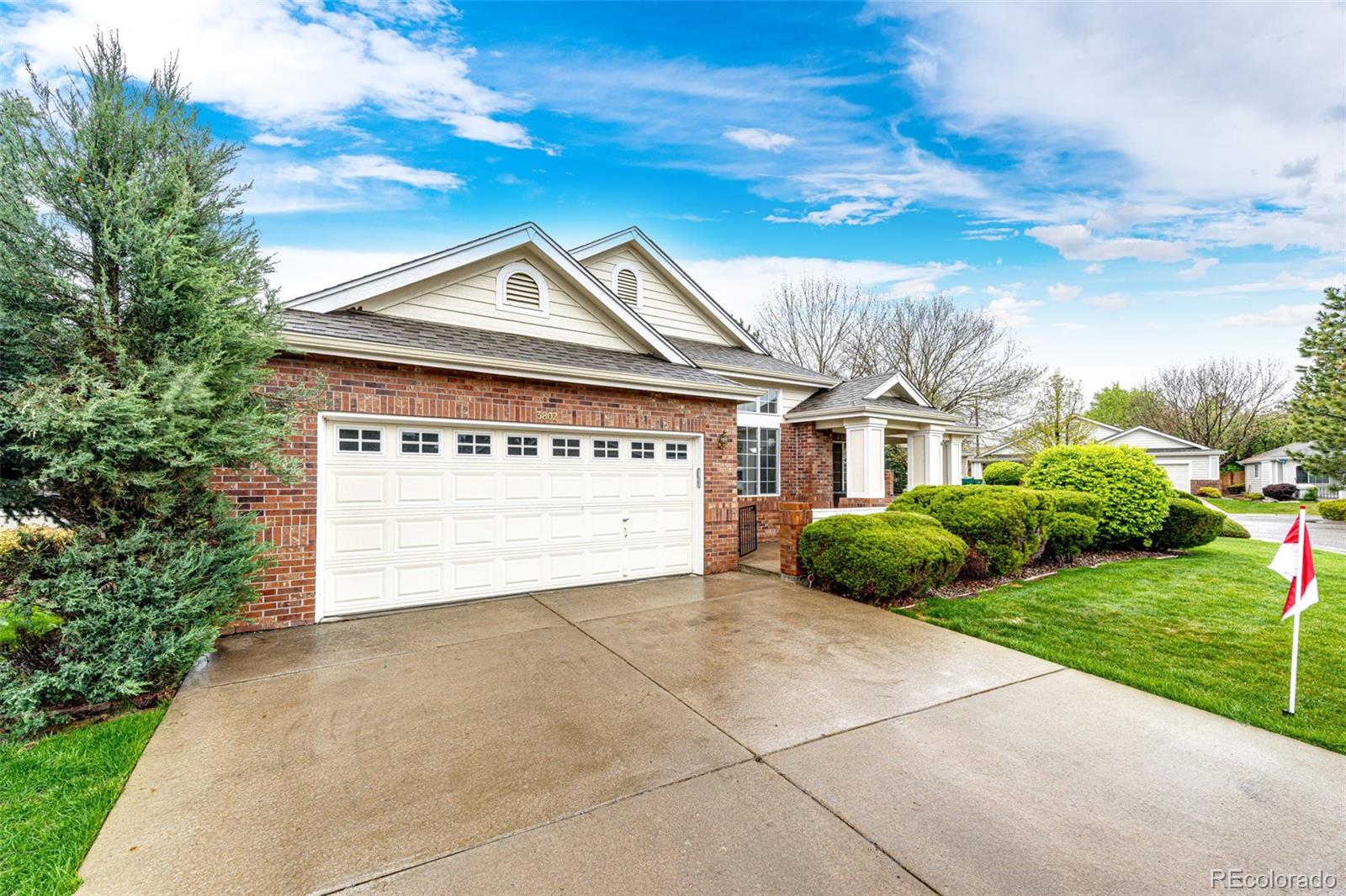 3802 Lee Circle