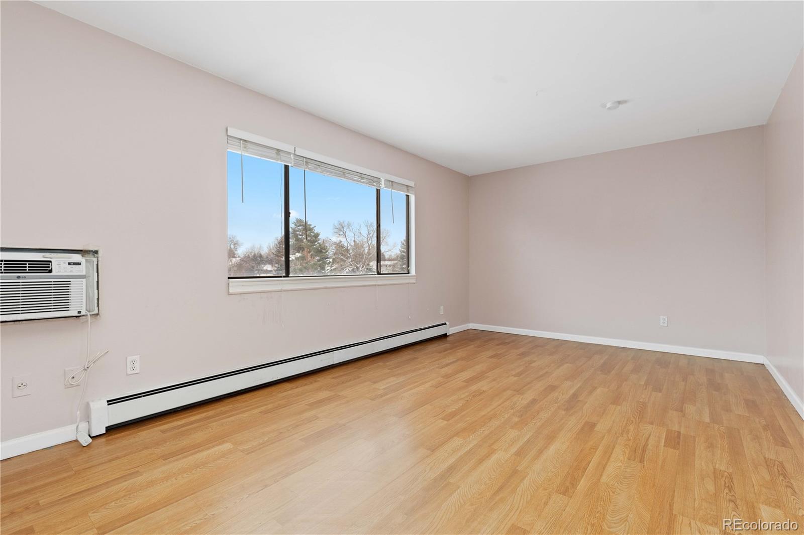 801 E Drake Road G82