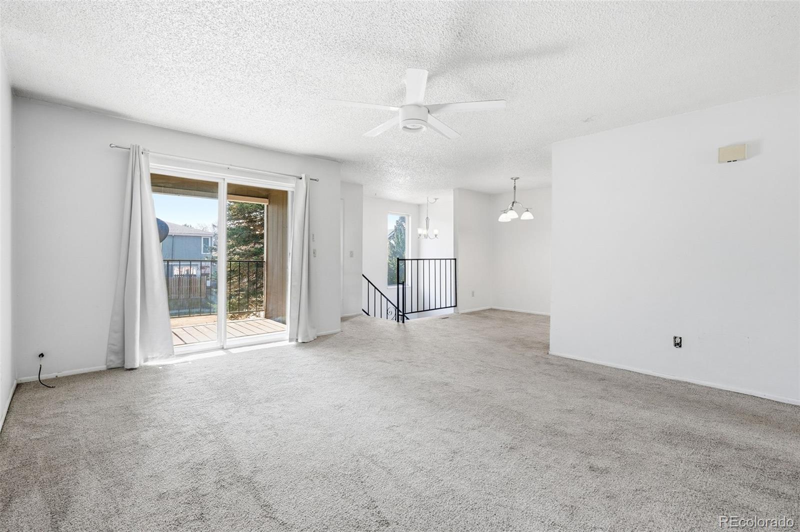 1250 Sable Boulevard