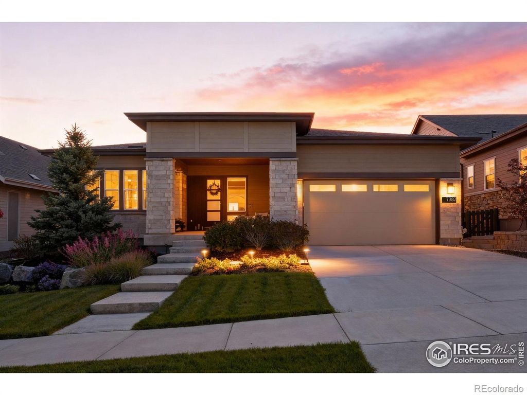 Photo of 7382 Canyonpoint Road, Castle Pines, CO 80108 (MLS # IR1043719)