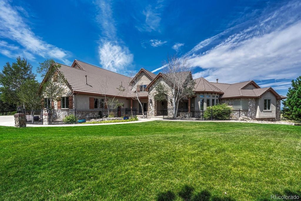 Photo of 3851 Castle Butte Drive, Castle Rock, CO 80109 (MLS # 4540131)