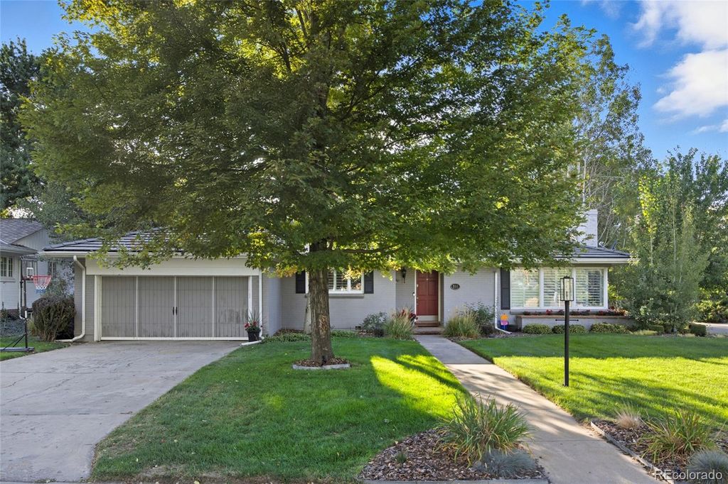 Photo of 335 Leyden Street, Denver, CO 80220 (MLS # 7961671)